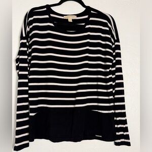 38 Michael Kors Striped Long Sleeve Sweater Top Black/White SzM Comfy Relaxed